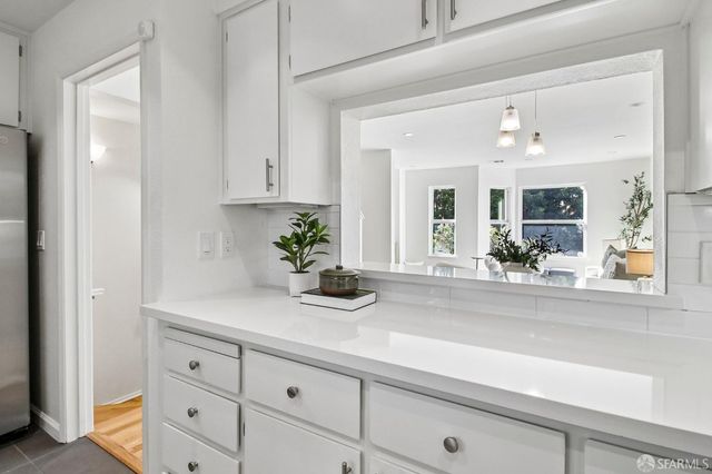 52 Littlefield Terrace, San Francisco, CA 94107