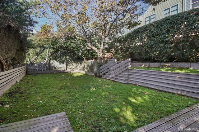52 Littlefield Terrace, San Francisco, CA 94107