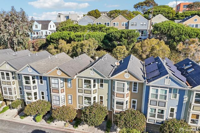 52 Littlefield Terrace, San Francisco, CA 94107