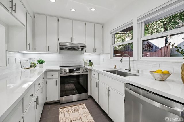 52 Littlefield Terrace, San Francisco, CA 94107
