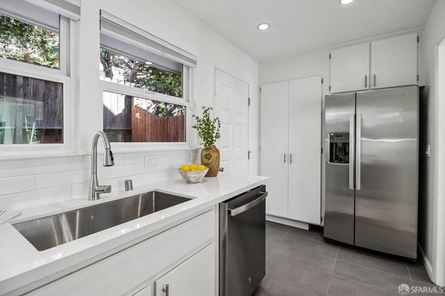 52 Littlefield Terrace, San Francisco, CA 94107