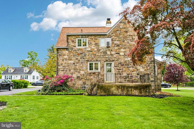 123 MONTGOMERY AVE, Norristown, PA 19401