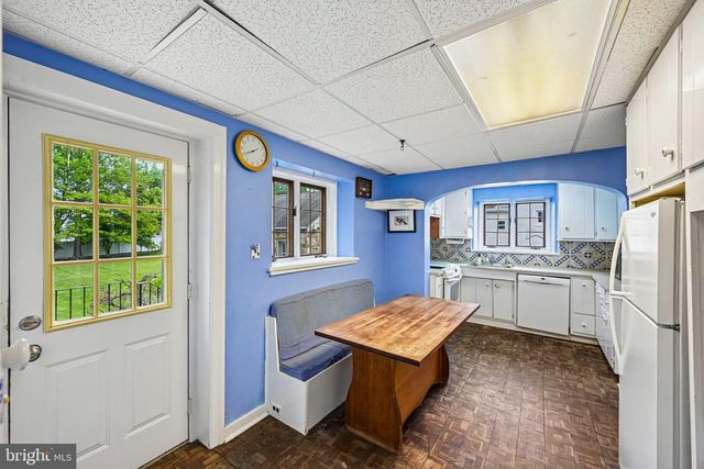 123 MONTGOMERY AVE, Norristown, PA 19401
