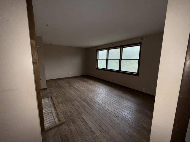 23089 Indian Lane, Hermitage, MO 65668