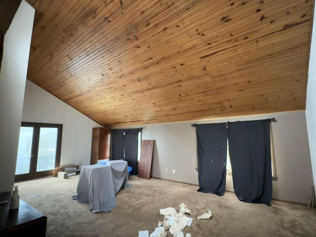 23089 Indian Lane, Hermitage, MO 65668