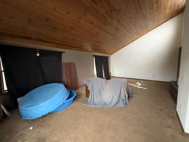 23089 Indian Lane, Hermitage, MO 65668