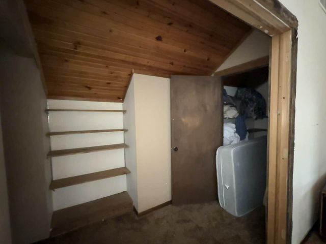 23089 Indian Lane, Hermitage, MO 65668