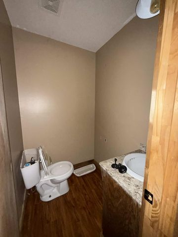 23089 Indian Lane, Hermitage, MO 65668