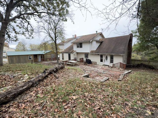 23089 Indian Lane, Hermitage, MO 65668