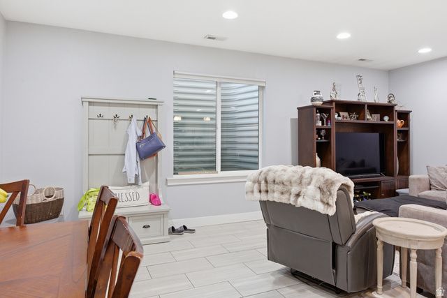 10942 S LEES DREAM DR, South Jordan, UT 84095
