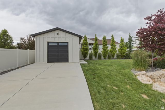 10942 S LEES DREAM DR, South Jordan, UT 84095