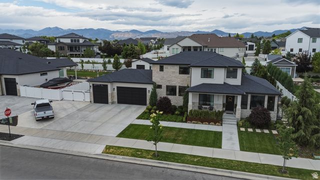 10942 S LEES DREAM DR, South Jordan, UT 84095