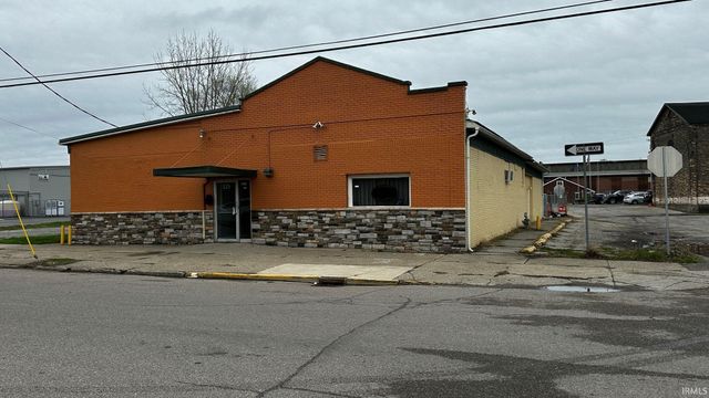 525 Harrison Street, Elkhart, IN 46516