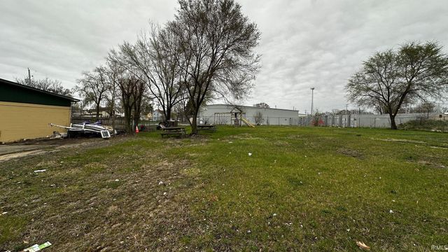 525 Harrison Street, Elkhart, IN 46516