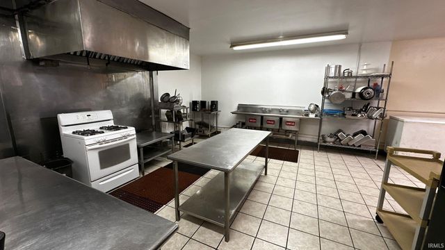 525 Harrison Street, Elkhart, IN 46516