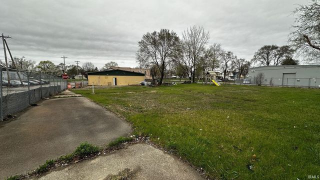 525 Harrison Street, Elkhart, IN 46516