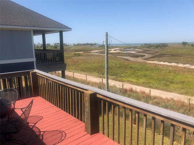 23186 Camino Street, Galveston, TX 77554