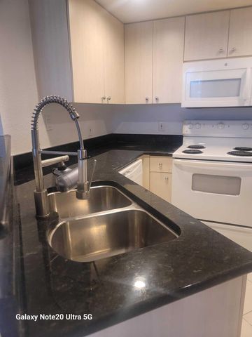 1801 N Flagler Drive 408, West Palm Beach, FL 33407