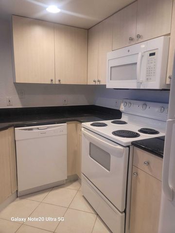 1801 N Flagler Drive 408, West Palm Beach, FL 33407