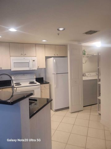 1801 N Flagler Drive 408, West Palm Beach, FL 33407