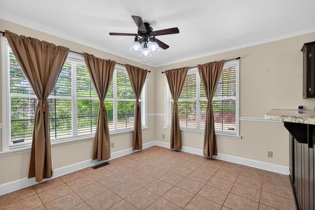 229 Hickory Blvd, Mcminnville, TN 37110