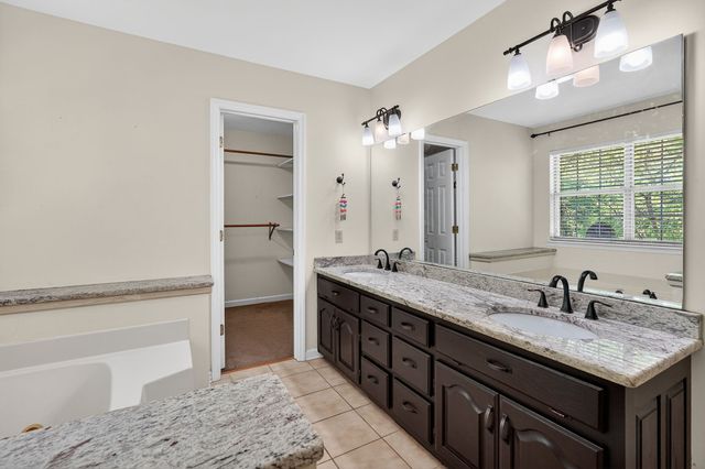 229 Hickory Blvd, Mcminnville, TN 37110