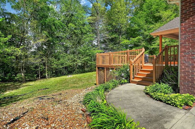 229 Hickory Blvd, Mcminnville, TN 37110