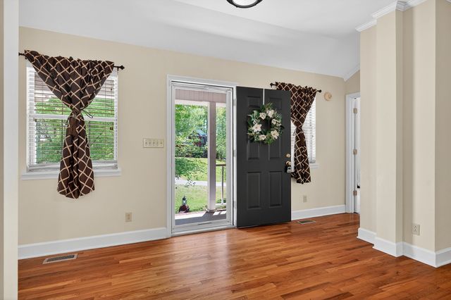 229 Hickory Blvd, Mcminnville, TN 37110
