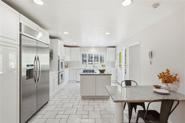 4747 Ellenita, Tarzana, CA 91356