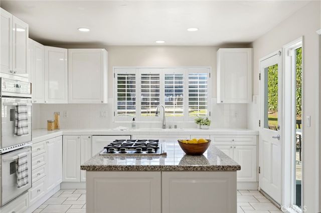 4747 Ellenita, Tarzana, CA 91356