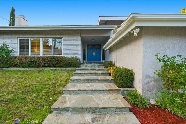 4747 Ellenita, Tarzana, CA 91356