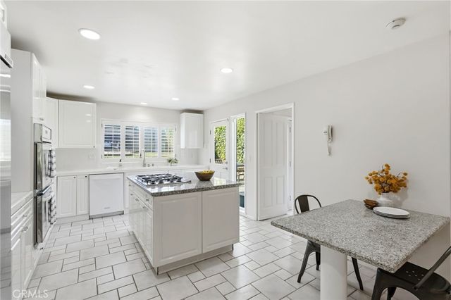 4747 Ellenita, Tarzana, CA 91356