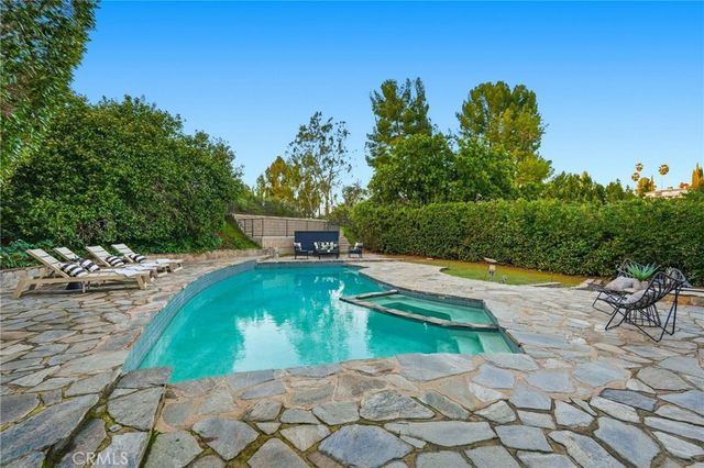 4747 Ellenita, Tarzana, CA 91356