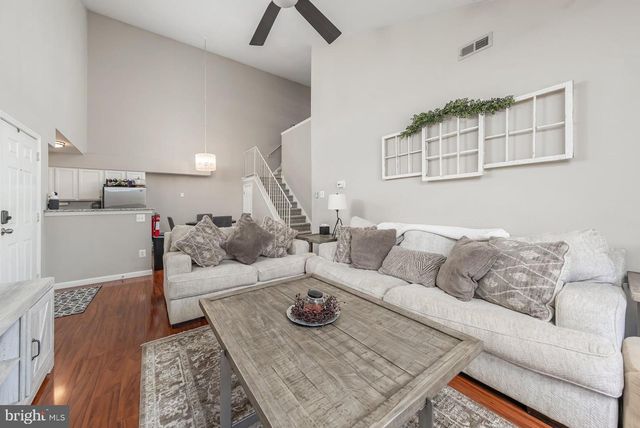 1225 TRISTRAM CIR, Mantua, NJ 08051