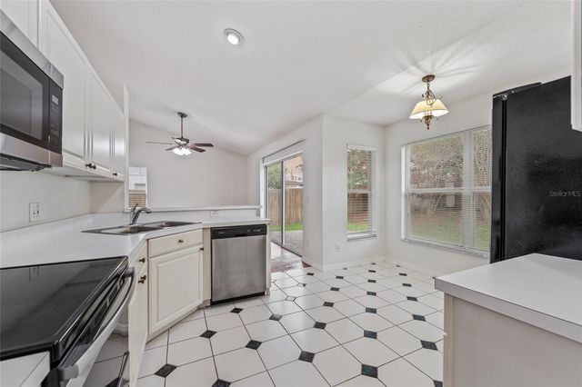 2929 HUNTERS LANE, Oviedo, FL 32766