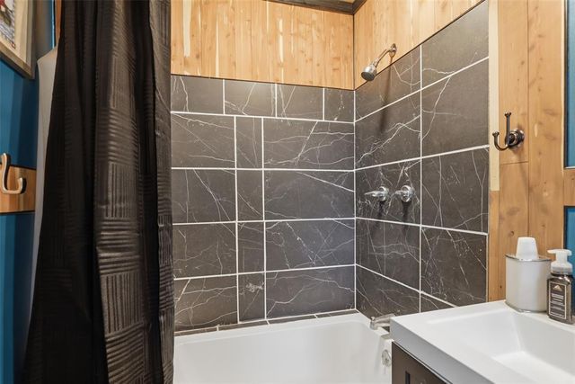 11612 E Sewell Avenue, Choctaw, OK 73020