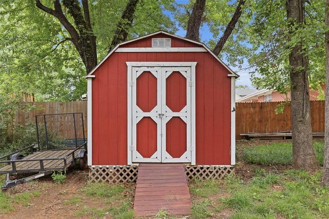 11612 E Sewell Avenue, Choctaw, OK 73020