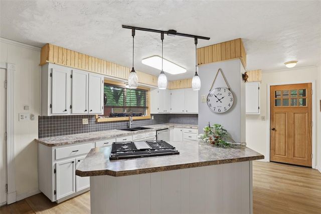 11612 E Sewell Avenue, Choctaw, OK 73020