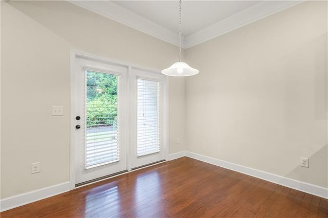 143 Barkley Lane, Sandy Springs, GA 30328