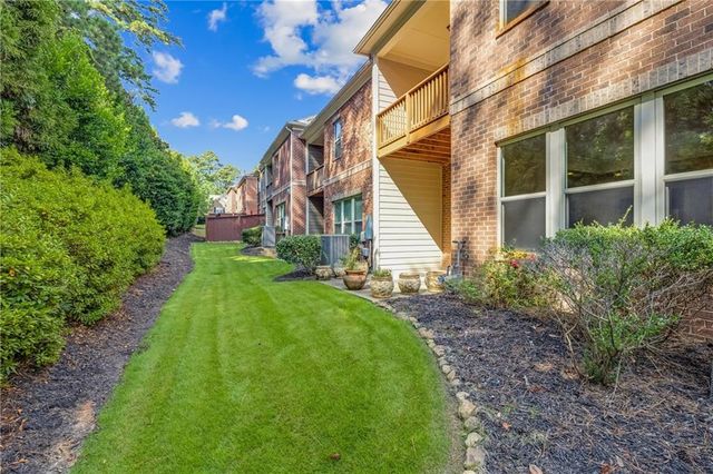 143 Barkley Lane, Sandy Springs, GA 30328