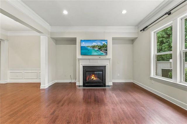 143 Barkley Lane, Sandy Springs, GA 30328