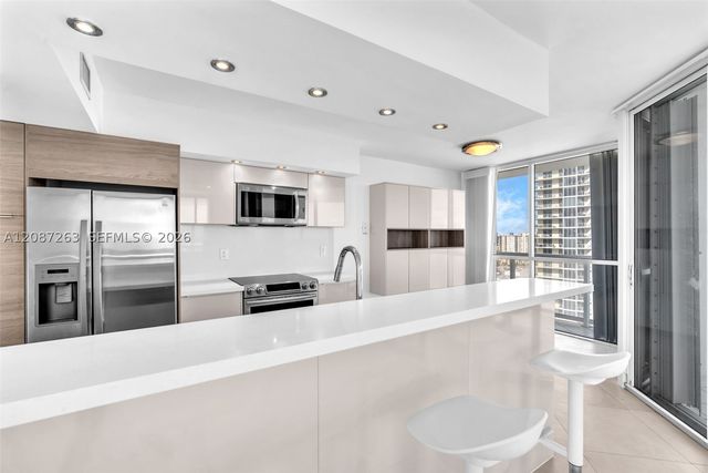 16485 Collins Ave 2136, Sunny Isles Beach, FL 33160