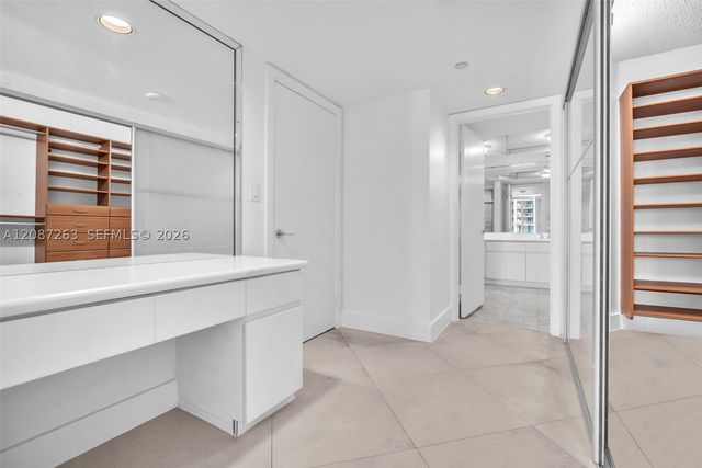 16485 Collins Ave 2136, Sunny Isles Beach, FL 33160