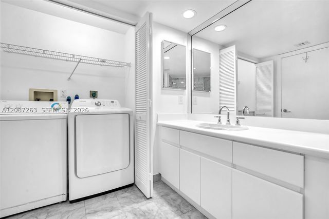 16485 Collins Ave 2136, Sunny Isles Beach, FL 33160