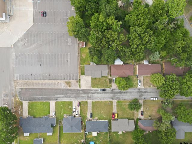 108 Brenda Dr., Mt Pleasant, TX 75455