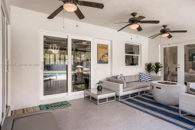 5117 Cleveland St, Hollywood, FL 33021