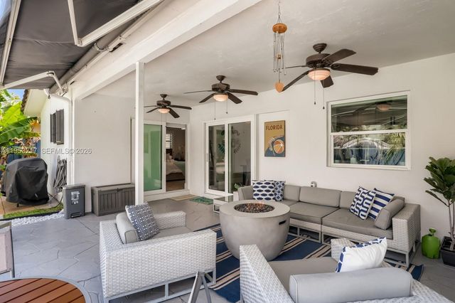 5117 Cleveland St, Hollywood, FL 33021