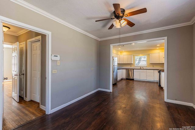 461 Westminster Ave, San Antonio, TX 78228