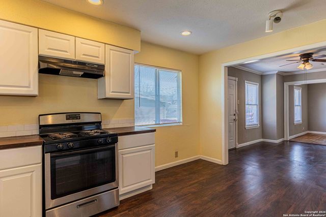 461 Westminster Ave, San Antonio, TX 78228