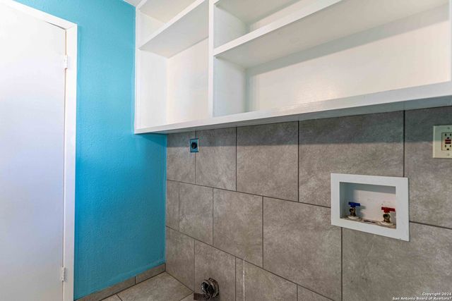 461 Westminster Ave, San Antonio, TX 78228